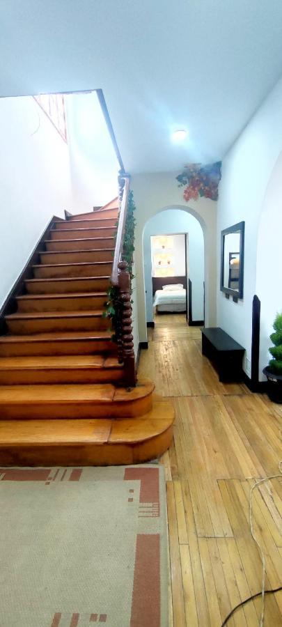 Minka Hostel كويتو المظهر الخارجي الصورة