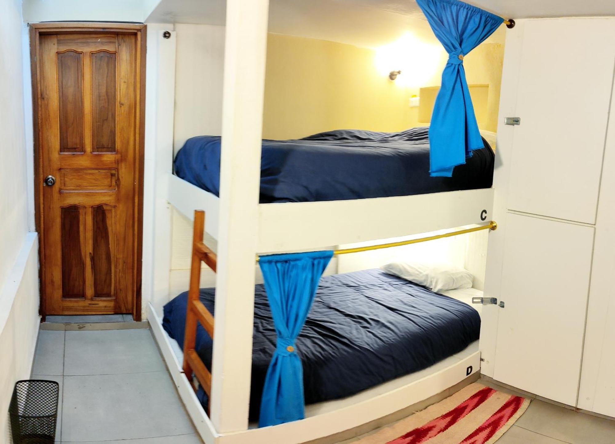 Minka Hostel كويتو المظهر الخارجي الصورة